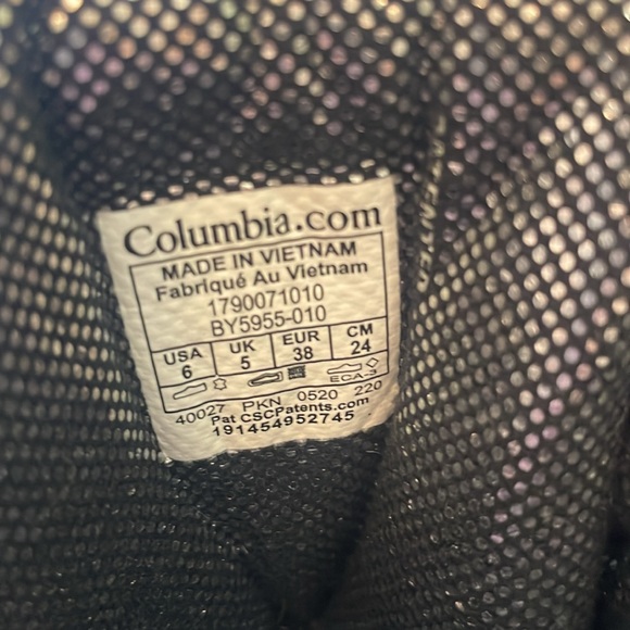 Boys Columbia winter boots size 6 - Picture 4 of 6